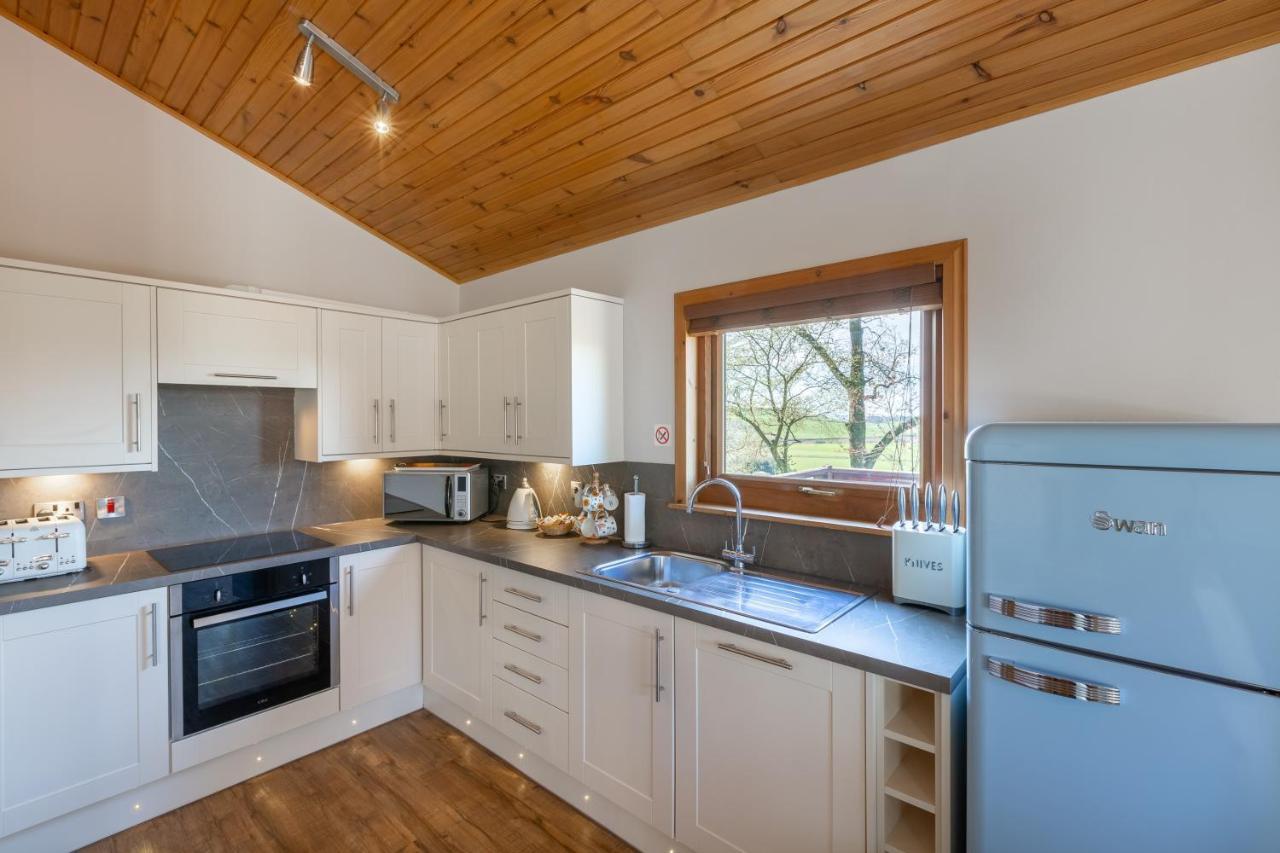Douglas Fir Lodge With Hot Tub Near Cupar Fife Luthrie Εξωτερικό φωτογραφία