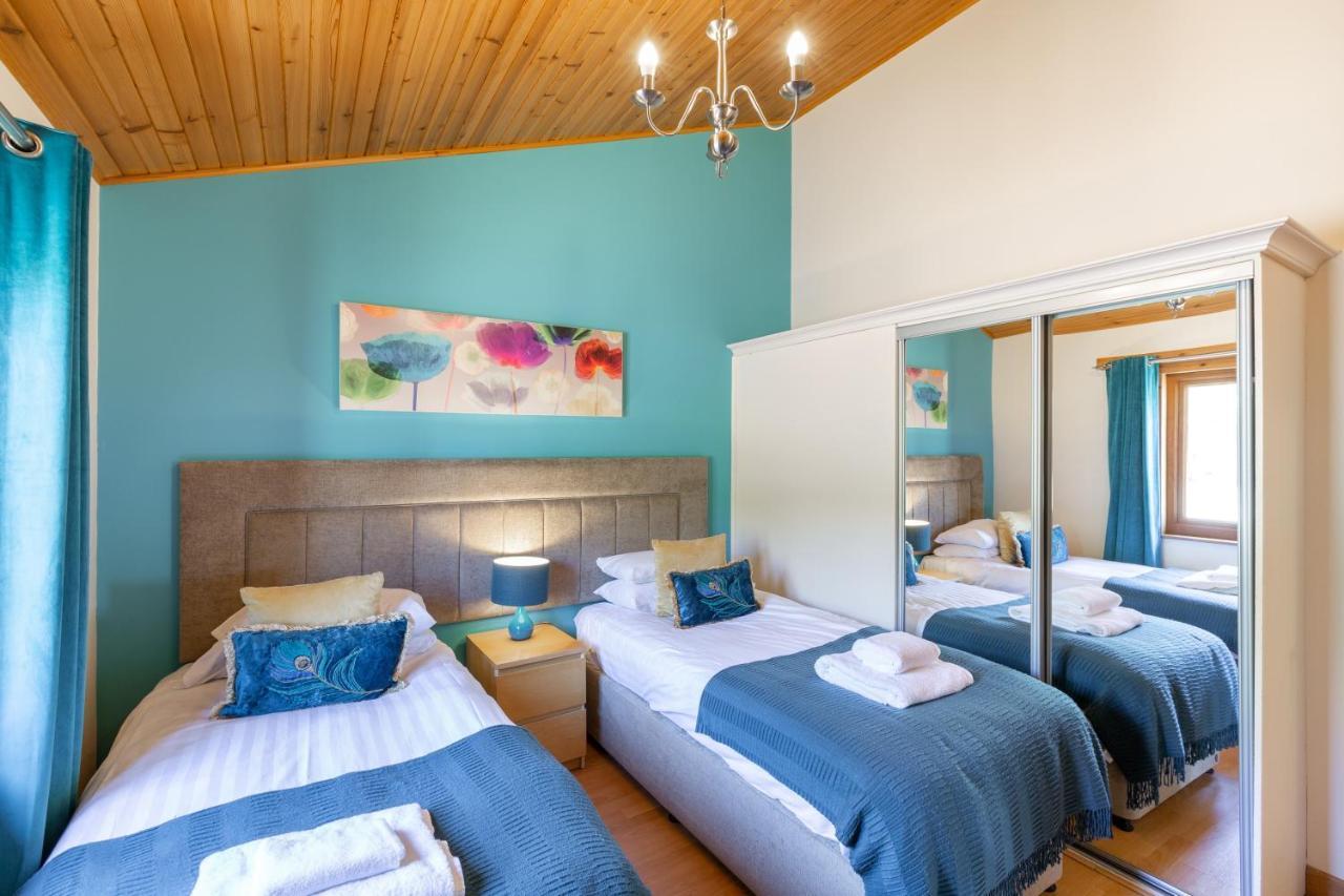 Douglas Fir Lodge With Hot Tub Near Cupar Fife Luthrie Εξωτερικό φωτογραφία